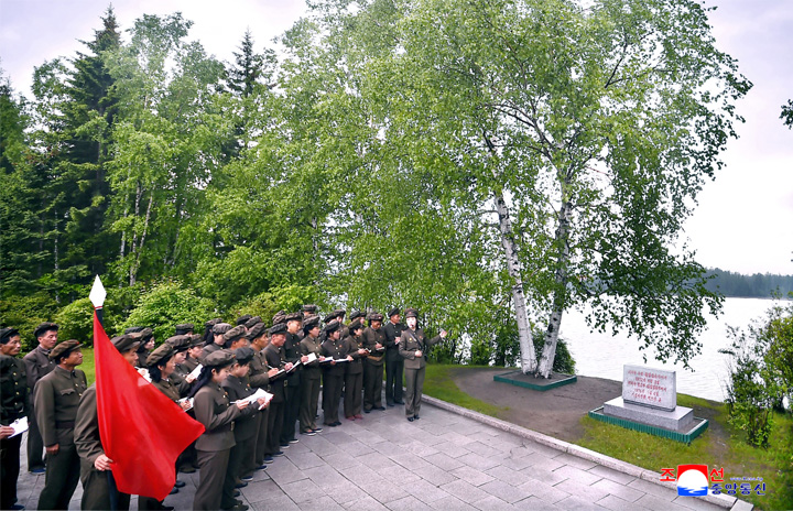 7-Pour faire succéder à l’âme des martyrs révolutionnaires antijaponais